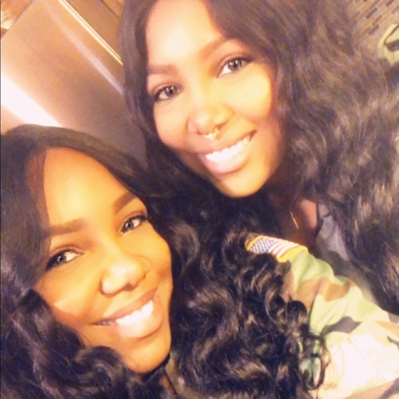 Meet your Posher, Bri - Picture 4 of 6